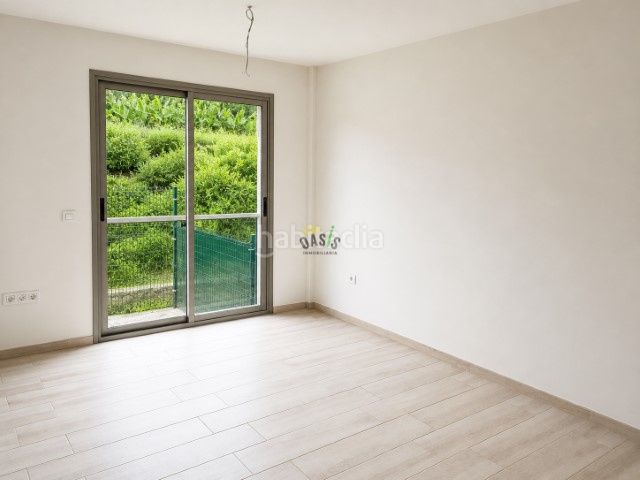 Foto ead02d04-1f8e-459e-8b21-d98011f813fe. Pis amb aparcament a Longuera - Toscal Realejos (Los)