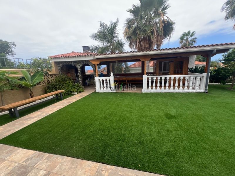 Foto 41851384-9d85-407e-98c2-823cdd4874be. Casa amb aparcament a El Durazno Orotava (La)