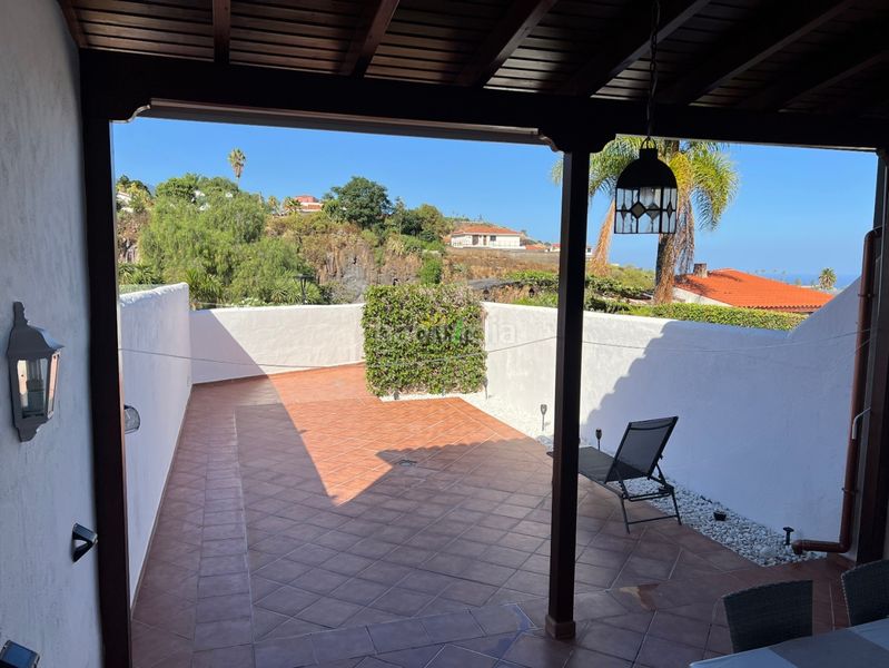 Foto 74714385-6fbd-4fc1-8c51-546a4188ce57. Casa amb aparcament a El Durazno Orotava (La)