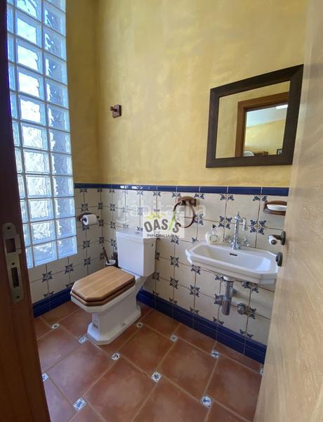 Foto 950ea9c6-cff9-48e1-b93d-6f2fe525c559. Casa amb aparcament piscina a Barranco Hondo Candelaria