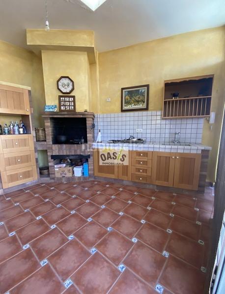 Foto b8fc1bbe-1dbc-4e63-9482-fa3f540a0fc7. Casa amb aparcament piscina a Barranco Hondo Candelaria