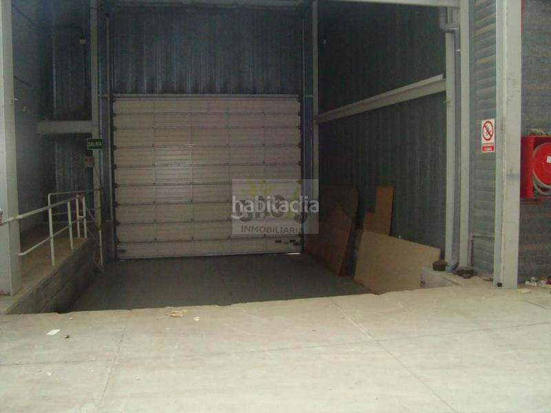 Foto a30c6c1c-cdeb-444b-8ca8-bdc264f70944. Nave industrial nave - sur (desde s/c a santiago del teide) en Arafo