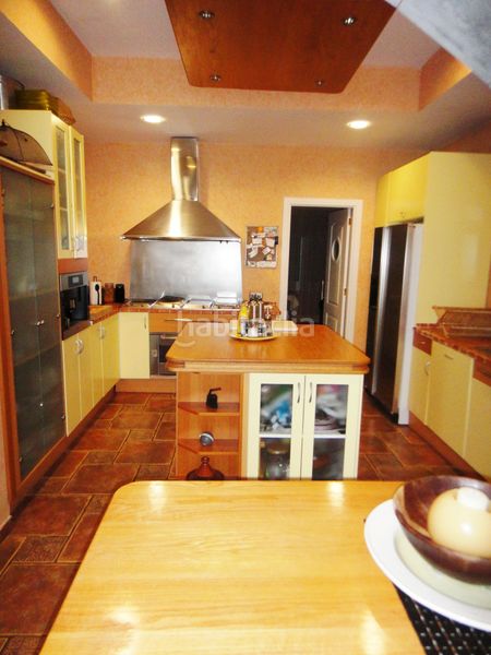 Foto f63ae8d3-1115-4db3-baf2-f9134425857c. Casa amb aparcament a Tacoronte - los naranjeros Tacoronte