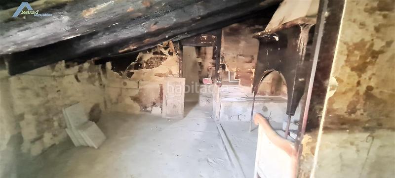 Foto c2d8b872-fd43-4a05-bfa2-79a831187d35. Casa amb calefacció aparcament a Loscorrales