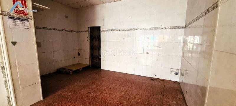 Foto fd7b9c8b-d5de-4aa3-b9fe-4062fcc2851c. Affitto locale commerciale in calle predicadores 31 in Zaragoza