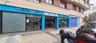 Business premise in Calle silvestre perez 33