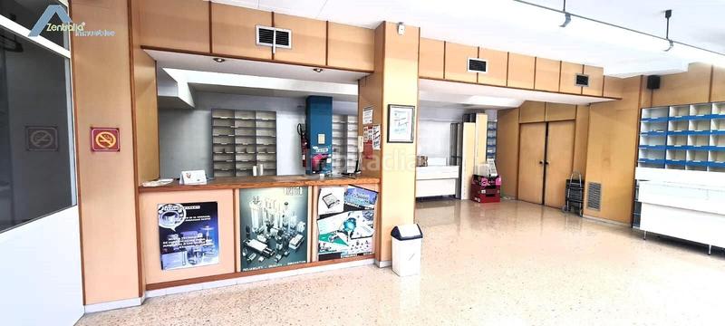 Foto 34a209a0-f792-47e1-8016-202a7b0852fa. Alquiler local comercial en calle silvestre perez 33 local comercial con espectacular fachada junto a camino de las torres en Zaragoza