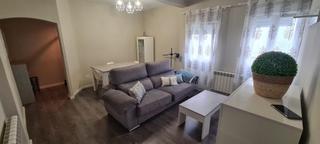 Rent Flat in La Granja. Coqueto piso en alquiler en san josé