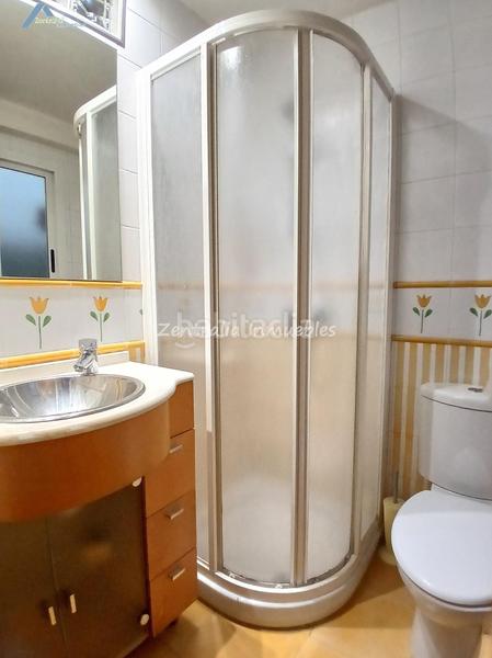 Foto 722830a6-33d4-488a-a64e-eaf3a96d3971. Flat with heating in Paseo Constitución - Las Damas Zaragoza