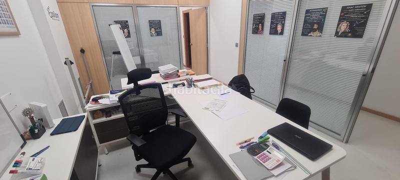 Foto 6e70d84f-55d5-4662-a278-1c5a2c060120. Alquiler local comercial se alquila oficina totalmente acondicionada en La Almozara en Zaragoza