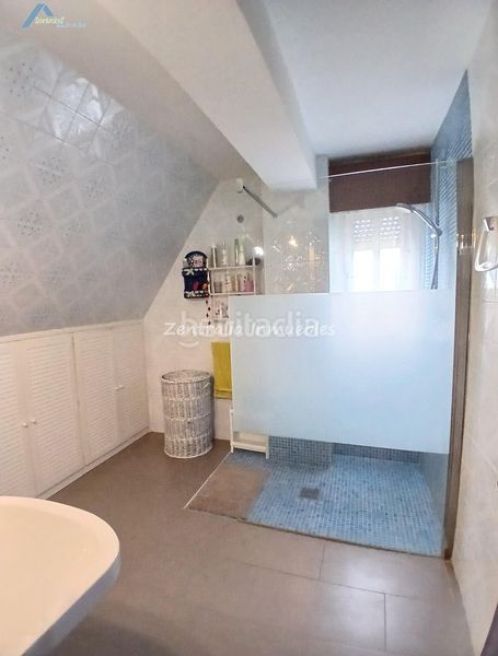 Foto b5d5ade2-65c5-410a-8592-09ad12c75e42. Xalet amb calefacció aparcament piscina a Peña el Zorongo Zaragoza