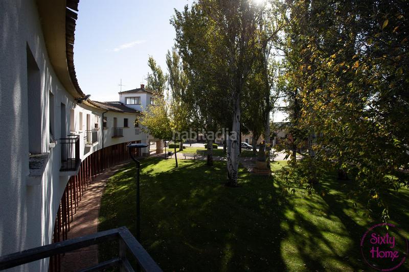 Foto e8cf2470-9d79-40f5-9788-10db92c8506a. Casa aparellada amb calefacció a Ejea de los Caballeros