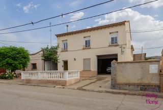 Casa  Calle joaqun costa. Venta de casa unifamiliar en alberuela del tubo