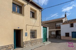 Casa en Calle parroquia 42. Casa en venta en alcubierre