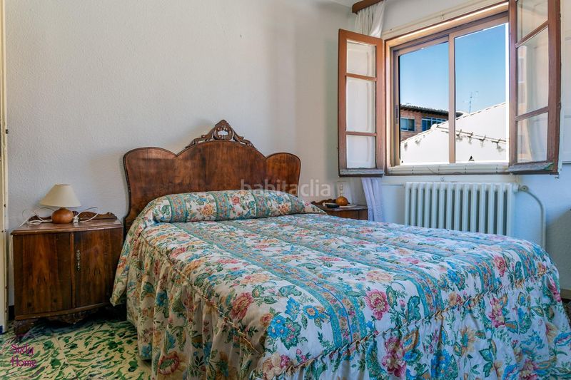 Foto aa1289cc-5327-4150-b0c2-be5c9d90f4a6. Casa a calle fuentecilla 22 a Andorra