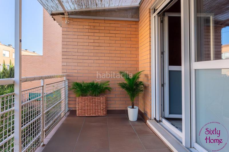 Foto a41c31d0-d9e4-4911-9f9c-75829e1b1537. Casa adossada a calle eras 32 a Figueruelas