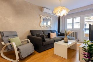 Appartement  Avenida de francia 36. Piso de dos dormitorios en avenida francia