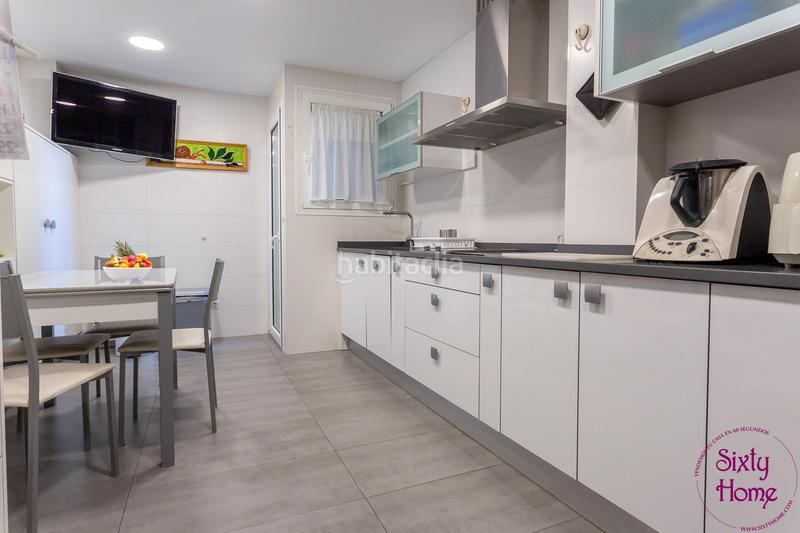 Foto 1dc941fd-0f2b-4ec5-94bd-88205ea60566. Flat with heating in Paseo Independencia Zaragoza