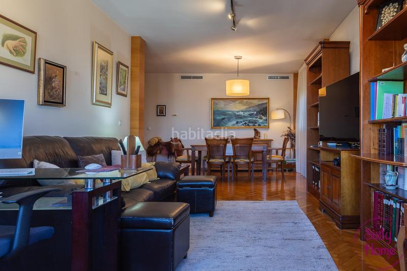 Foto 89ae4c5e-963c-4ba9-8695-62532a58cab4. Flat with heating in Paseo Independencia Zaragoza