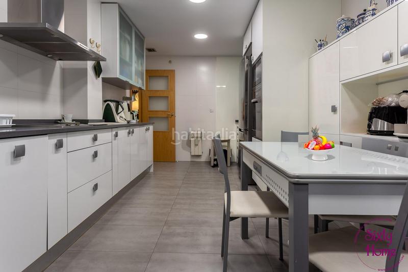 Foto a0a85ef1-488f-4810-8ea6-64743f5ca008. Flat with heating in Paseo Independencia Zaragoza