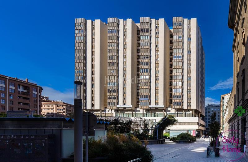 Foto b594f5e4-98e3-40ef-a742-56786f73c05b. Flat with heating in Paseo Independencia Zaragoza