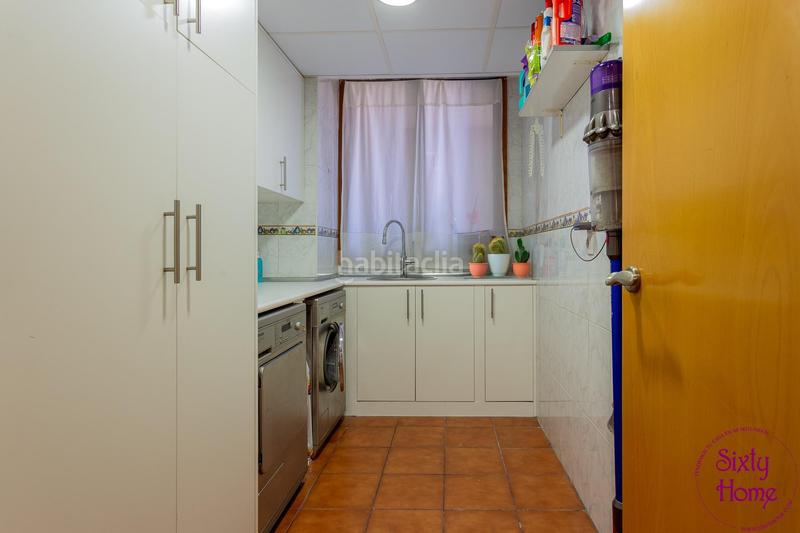 Foto ce7d5be7-890a-4e42-9c8b-abd28a09801e. Flat with heating in Paseo Independencia Zaragoza