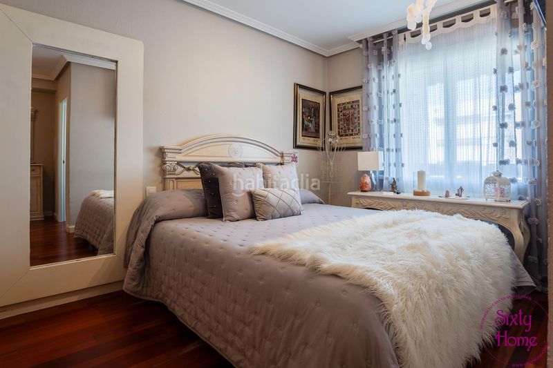 Foto a0fa6fd2-8f29-4d65-a6b6-6de7998631f9. Pis amb calefacció aparcament piscina a Rosales del Canal Zaragoza