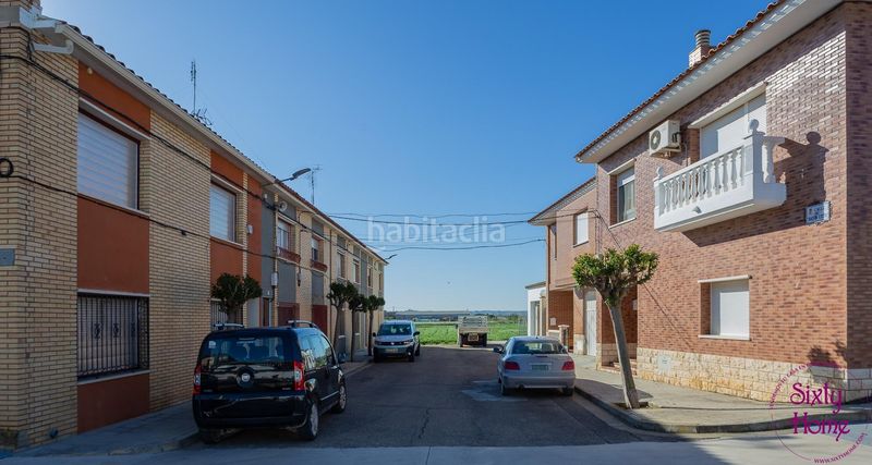Foto b0bab7cf-0de2-469a-aa0a-812525b2ba5d. Casa a calle joaquín costa 7 a Gelsa