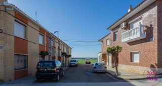 Casa en Calle joaqu�n costa 7. Casa independiente en el centro de gelsa