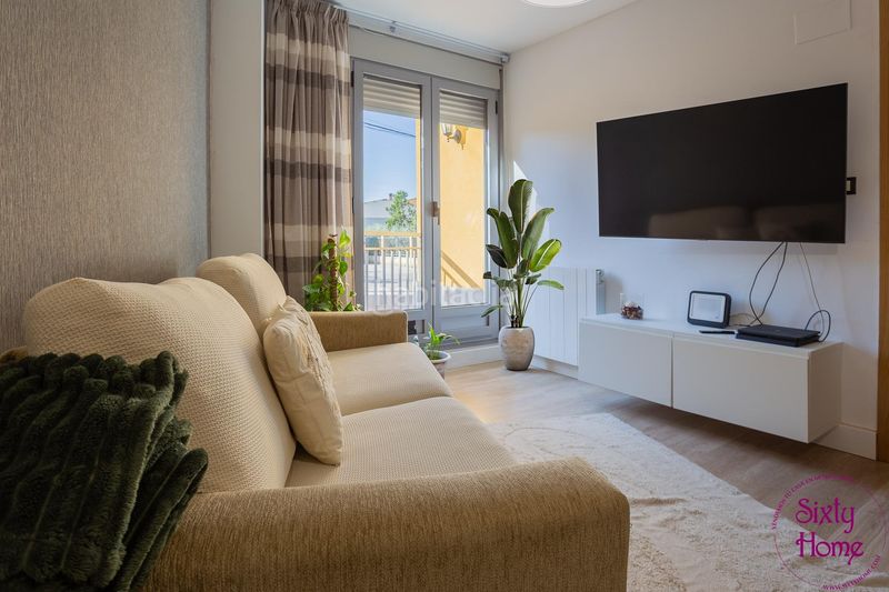 Foto ed2b8d19-dc79-40c3-8d6c-107b20d37c52. Flat in calle loreto 4 in Igriés