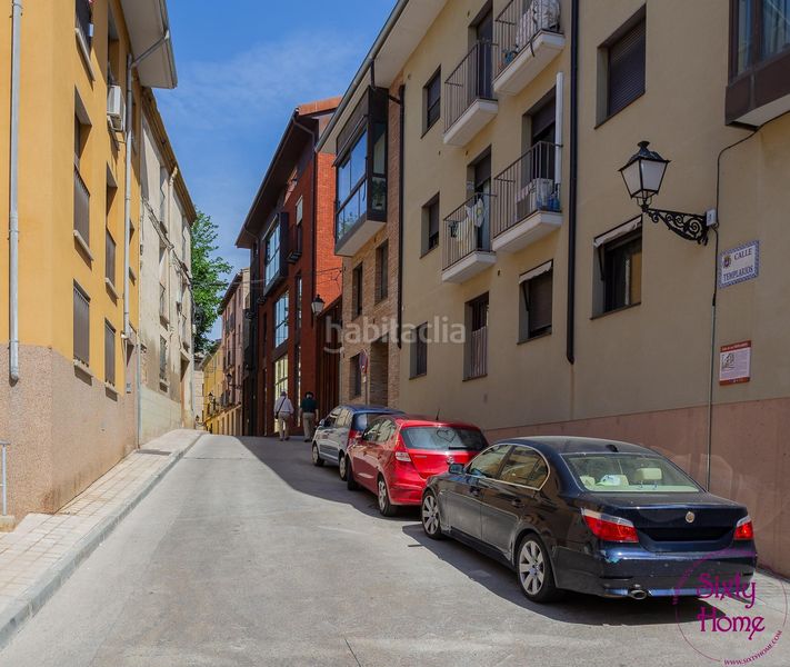 Foto 15f2994c-93eb-441b-8c90-f03724770bda. Flat with heating parking in Casco Antiguo Huesca