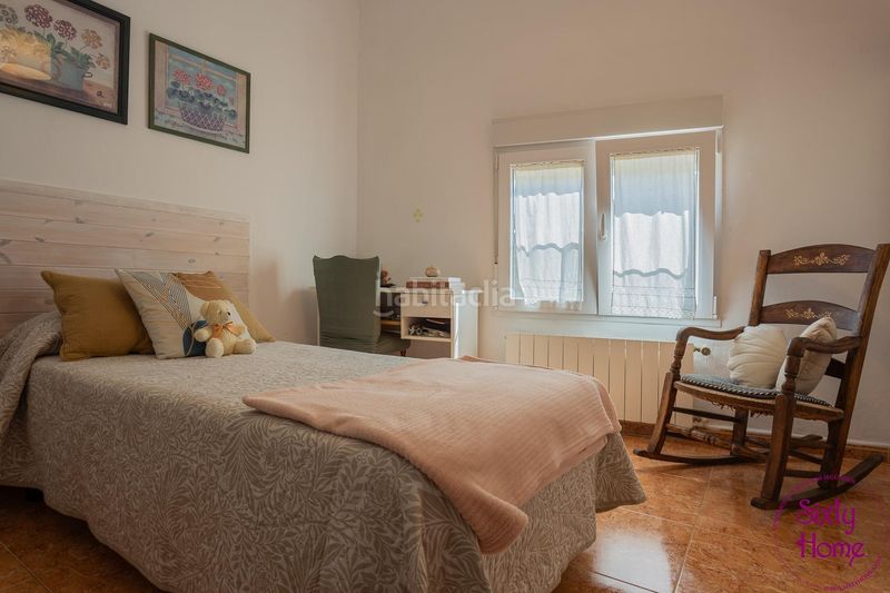 Foto 1471ce1d-d015-4bab-b6a6-91fedd81c07e. Casa a calle claustro 3 a Ejea de los Caballeros