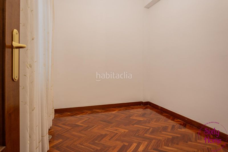 Foto f9439a7d-6060-43c0-8cc5-f02e36e3cc6f. Pis amb calefacció a Paseo Independencia Zaragoza