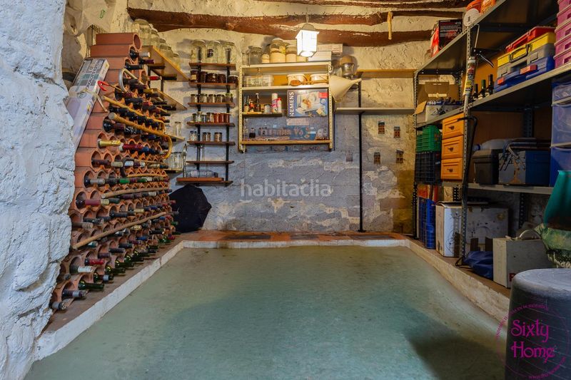 Foto 575d7467-cd97-4232-9b07-c955d5ce6e99. Casa a calle fuente 136 a Andorra