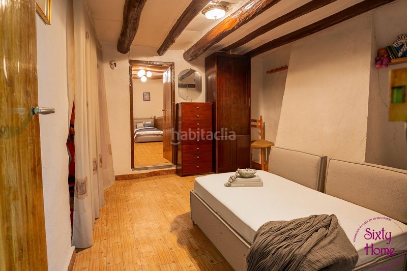 Foto c8ff3760-d89c-453d-82d7-6848d15c8c5e. Casa a calle fuente 136 a Andorra