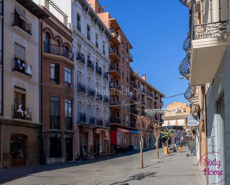 Foto b80b0fa2-1430-4136-8428-c302a691efc6. Pis amb calefacció a Casco Antiguo Huesca