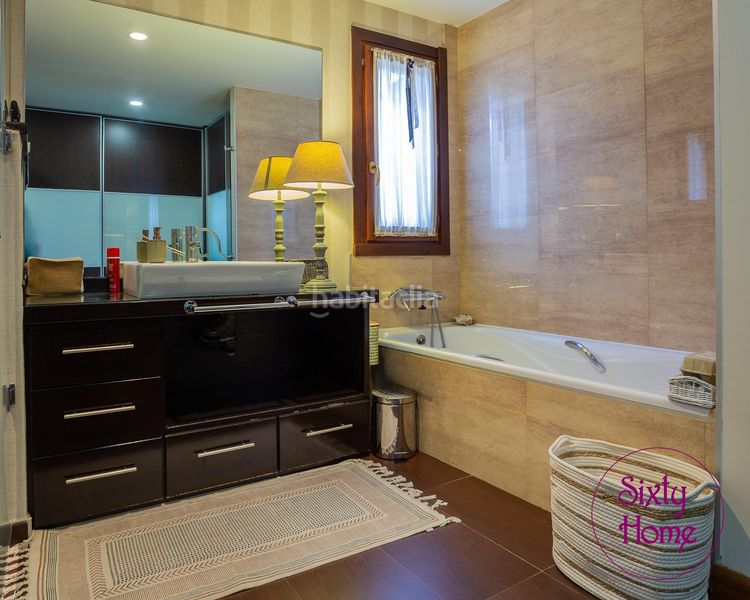 Foto 5a3b70e6-5441-4028-a025-f3e948d40a2e. Chalet dans calle la corona ag.badaguas 16 dans Poblaciones Norte Jaca