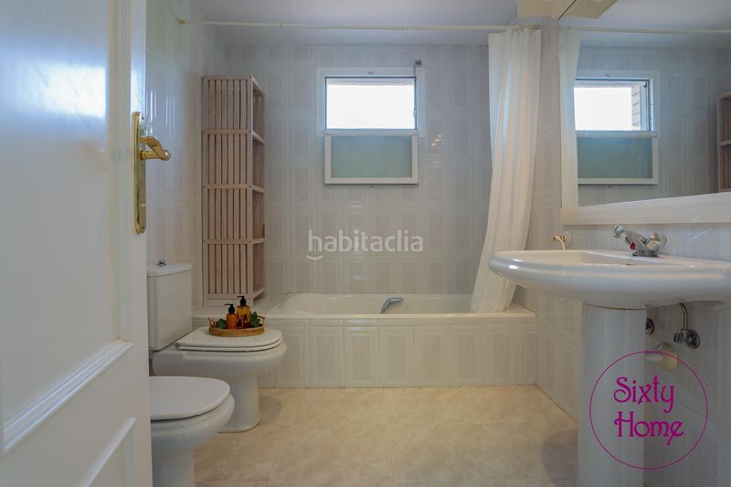 Foto 18a80ae6-ed89-4f34-a5ad-87f5c67958d4. Xalet amb calefacció aparcament piscina a Zuera