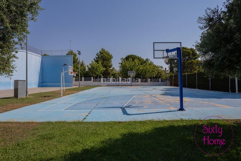 Foto 432d4d52-aa27-42b1-b1ff-c7df11c7acd0. Xalet amb calefacció aparcament piscina a Zuera
