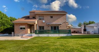 Chalet  Calle valle de broto. Vivienda individual en las lomas de gállego