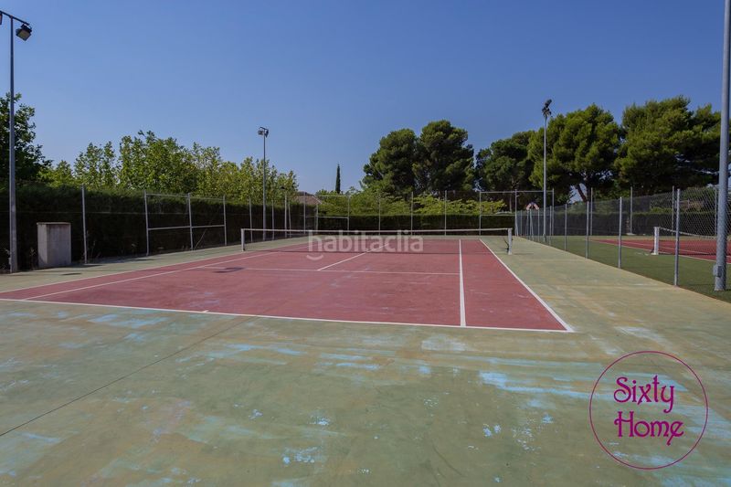 Foto 9fc22b04-7c75-487c-82c4-c38d3274e495. Xalet amb calefacció aparcament piscina a Zuera