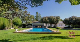 Chalet en Camino aeropuerto grp 278. Chalet independiente en garrapinillos
