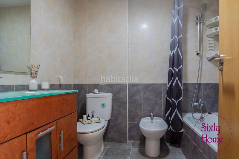 Foto 97208714-b441-458c-b339-2322f79b8b27. Casa adossada a calle argensolas 20 a Gallur