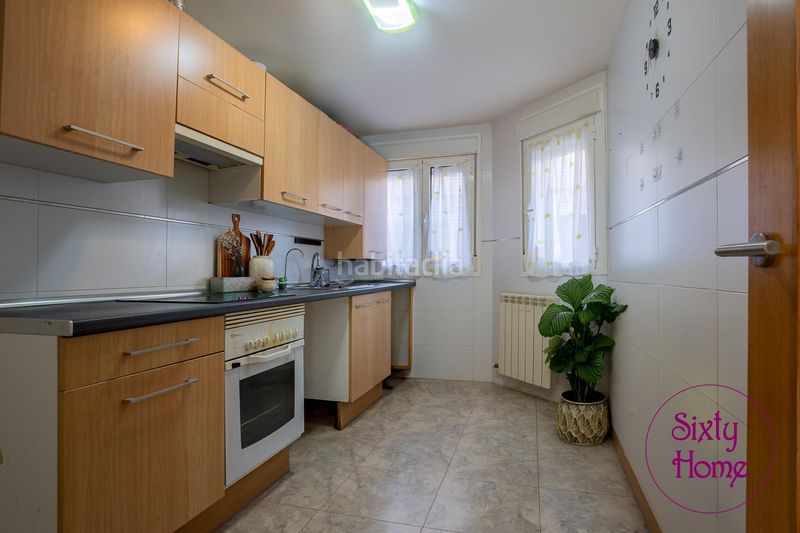Foto a4c33f6e-8390-4816-a8a8-cd6bddb30069. Casa adossada a calle argensolas 20 a Gallur