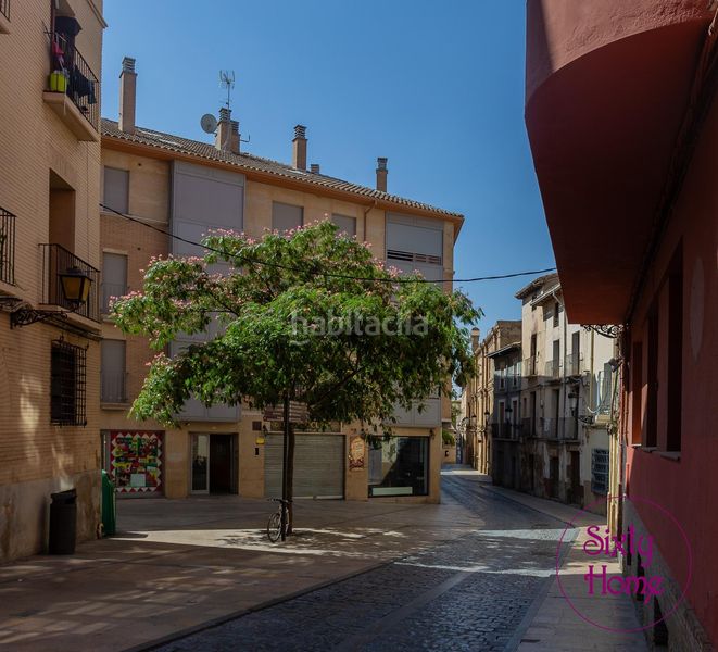 Foto 4d31c72e-148d-404c-8881-efe827376ade. Duplex con riscaldamento parcheggio in Casco Antiguo Huesca