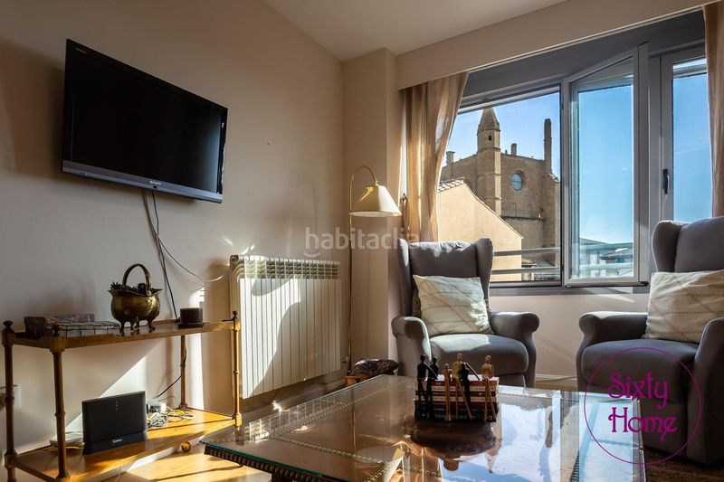 Foto a3d2c326-a5de-4fa2-bce3-eb5904a5eaad. Duplex con riscaldamento parcheggio in Casco Antiguo Huesca