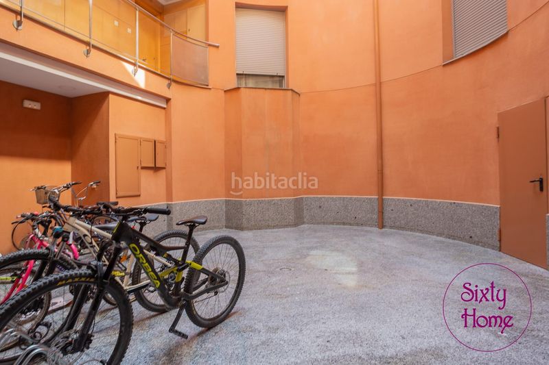Foto cbfb2eb3-cbad-42cc-9d3e-9386bbf2c1f6. Duplex con riscaldamento parcheggio in Casco Antiguo Huesca