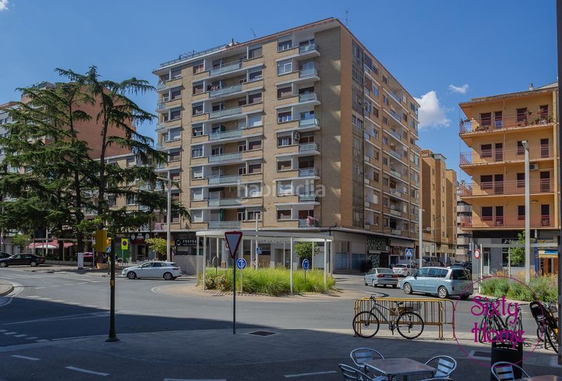 Foto 1338954b-87e1-429f-b8b7-241f5fddad4a. Flat in calle ramon y cajal 21 in Santo Domingo y San Martín Huesca