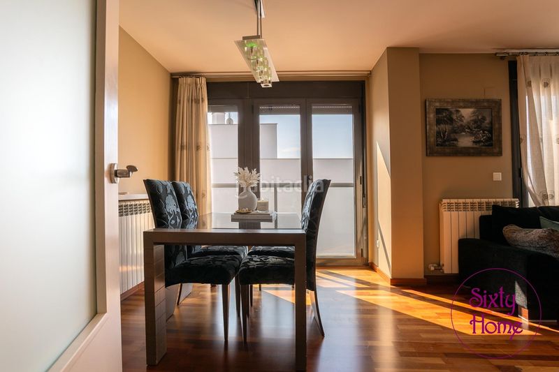 Foto d24f93d7-52a4-4980-a36c-2d005fd69752. Flat in calle de los monegros 39 in Santo Domingo y San Martín Huesca