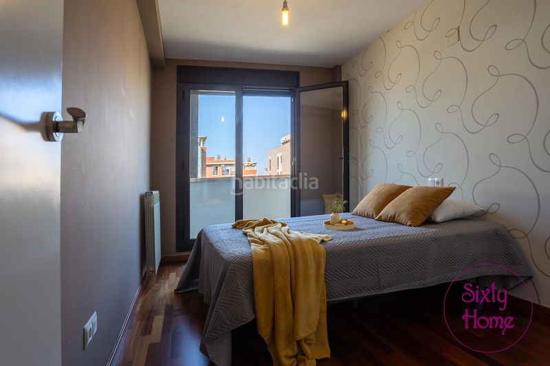 Foto f29fa03b-8604-4c76-9c49-8dbf7675a901. Flat in calle de los monegros 39 in Santo Domingo y San Martín Huesca